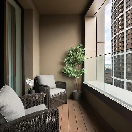 Sky Park Elegant Living - Balcony & Views Апартаменты Братислава